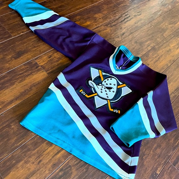 🦆RETRO MIGHTY DUCKS JERSEY🦆 - Picture 2 of 4